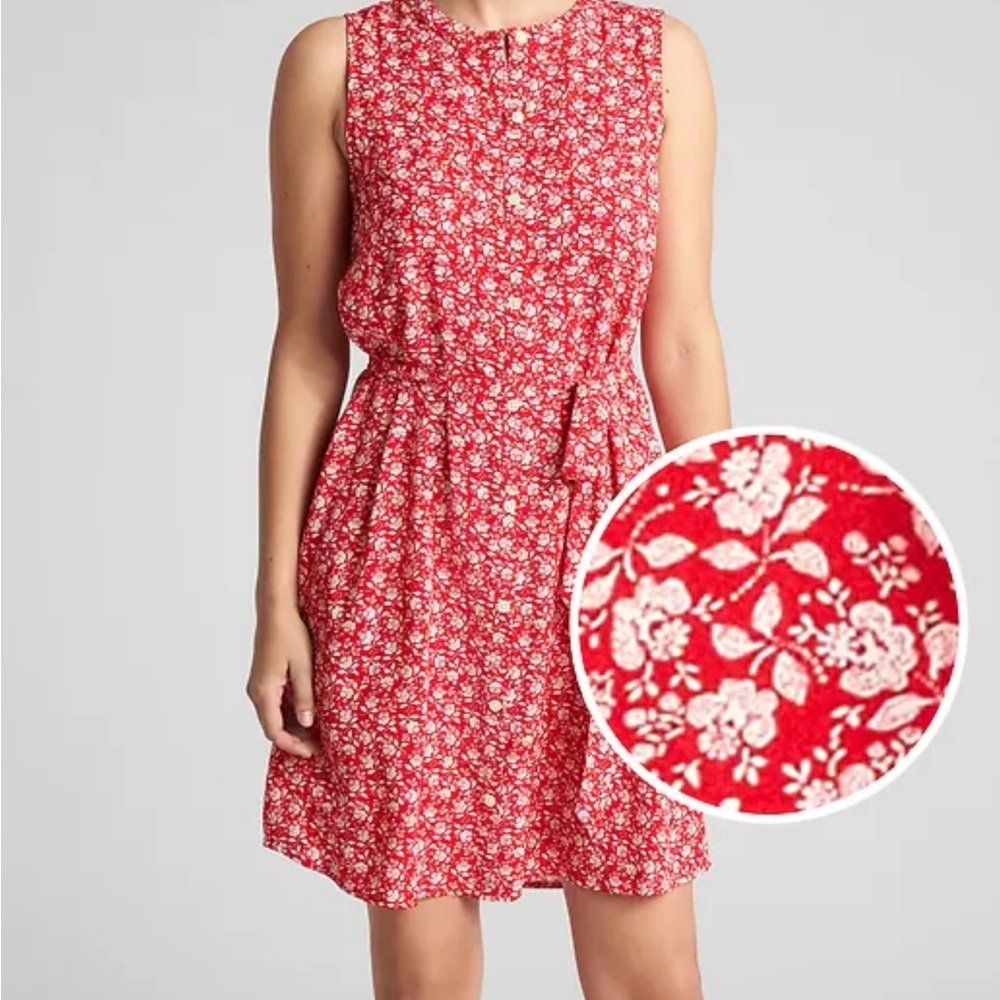 GAP Sleeveless Tie-Belt Shirtdress. Floral print. Size M. Side Pockets.